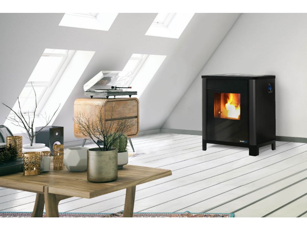 Blackline N8 pelletkachel